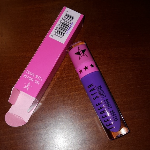 ** SOLD ** Jeffree Star Velour Liquid Lipstick - Picture 2 of 3